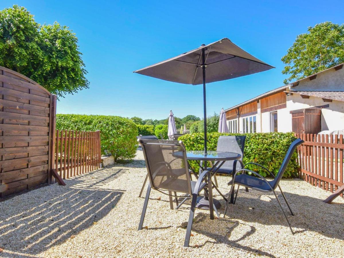 Holiday home La Vieille Fromagerie Brux